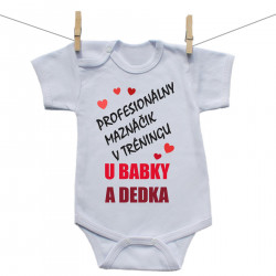 Body s krátkym rukávom Profesionálny maznáčik v tréningu u babky a dedka