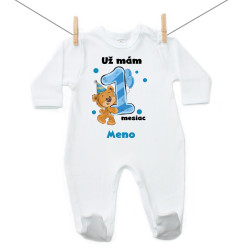 Overal Už mám 1 mesiac s Medvedíkom a menom dieťatka Chlapec