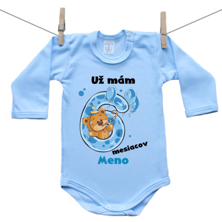 Modré body s dlhým rukávom Už mám 6 mesiacov s Medvedíkom a menom dieťatka Chlapec Modré body s dlhým rukávom Už mám 6 mesiacov s Medvedíkom a menom dieťatka Chlapec