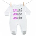 Overal Super zlatá, super hlučná, super dcéra