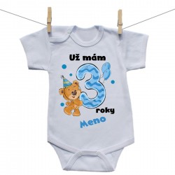 Body s krátkym rukávom Už mám 3 roky s Medvedíkom a menom dieťatka Chlapec